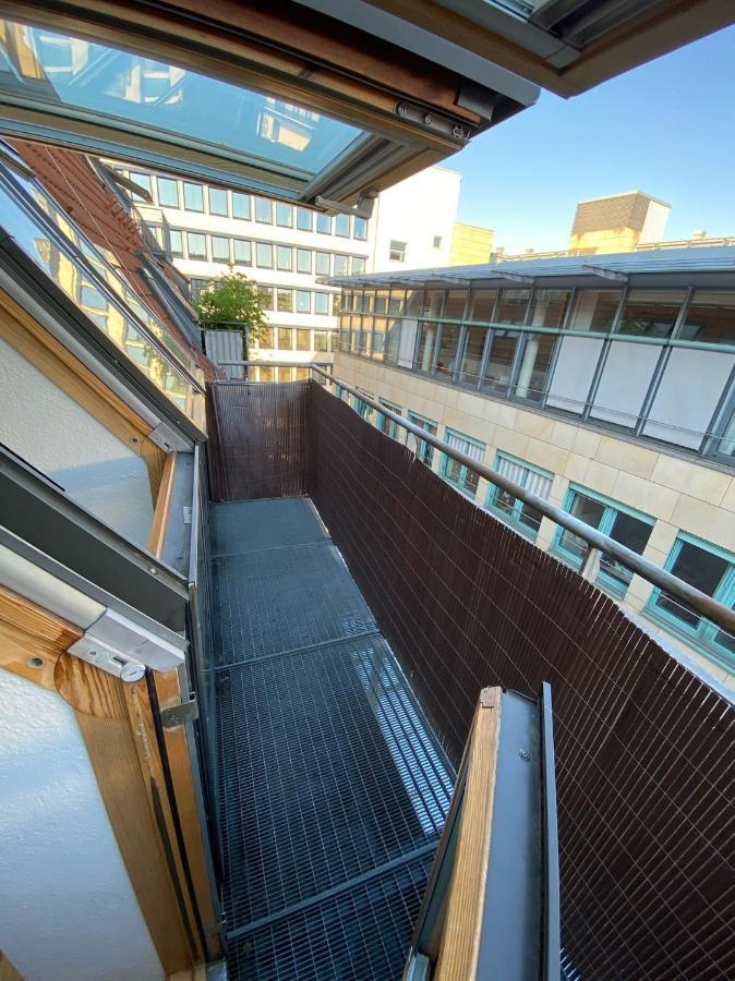 Loft + Balkon In Historischem Altbau Am Marktplatz Chemnitz Exterior photo